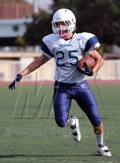 Thumbnail 2 in JV: Chadwick @ Flintridge Prep photogallery.