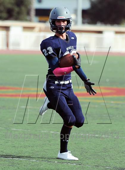 Thumbnail 2 in JV: Chadwick @ Flintridge Prep photogallery.