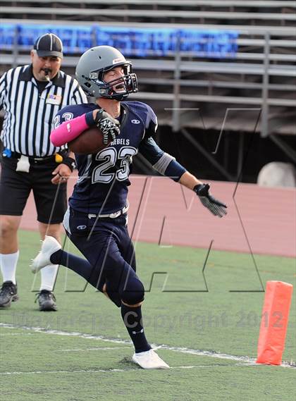 Thumbnail 1 in JV: Chadwick @ Flintridge Prep photogallery.