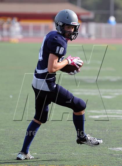 Thumbnail 1 in JV: Chadwick @ Flintridge Prep photogallery.