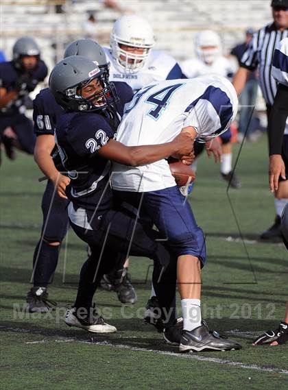 Thumbnail 2 in JV: Chadwick @ Flintridge Prep photogallery.