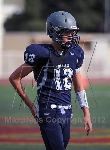 Thumbnail 1 in JV: Chadwick @ Flintridge Prep photogallery.