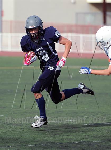 Thumbnail 3 in JV: Chadwick @ Flintridge Prep photogallery.