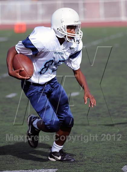 Thumbnail 3 in JV: Chadwick @ Flintridge Prep photogallery.