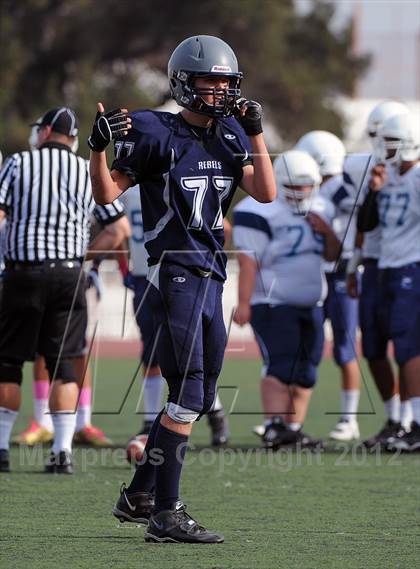 Thumbnail 2 in JV: Chadwick @ Flintridge Prep photogallery.