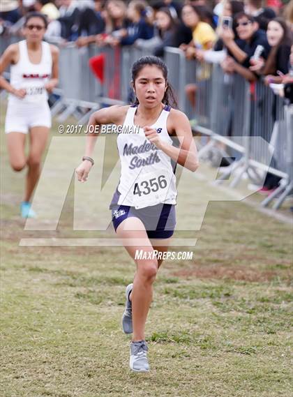 Thumbnail 1 in CIF Central Section Cross Country Championships (Girls D1 Race) photogallery.