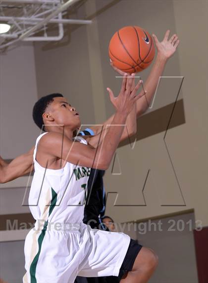 Thumbnail 2 in Moreau Catholic vs. Foothill (MaxPreps Holiday Classic) photogallery.