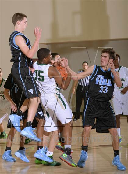 Thumbnail 2 in Moreau Catholic vs. Foothill (MaxPreps Holiday Classic) photogallery.