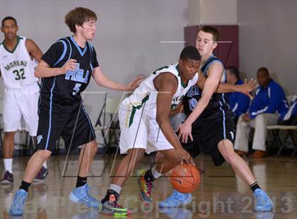 Thumbnail 2 in Moreau Catholic vs. Foothill (MaxPreps Holiday Classic) photogallery.