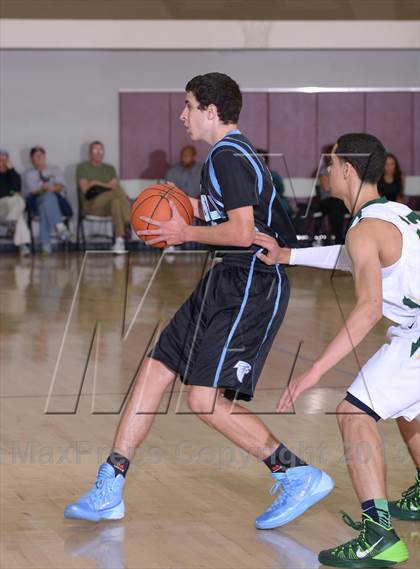 Thumbnail 2 in Moreau Catholic vs. Foothill (MaxPreps Holiday Classic) photogallery.
