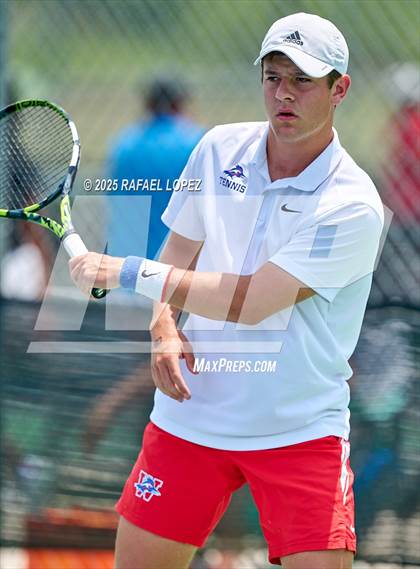 Thumbnail 1 in UIL Tennis Boys 5A & 6A Finals photogallery.