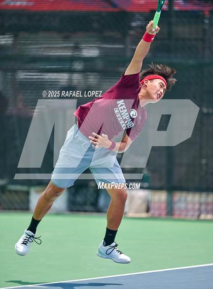 Thumbnail 1 in UIL Tennis Boys 5A & 6A Finals photogallery.