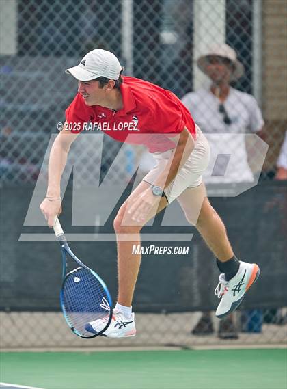 Thumbnail 2 in UIL Tennis Boys 5A & 6A Finals photogallery.