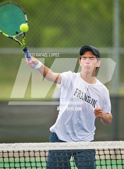 Thumbnail 2 in UIL Tennis Boys 5A & 6A Finals photogallery.