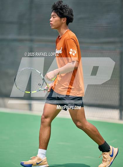 Thumbnail 2 in UIL Tennis Boys 5A & 6A Finals photogallery.