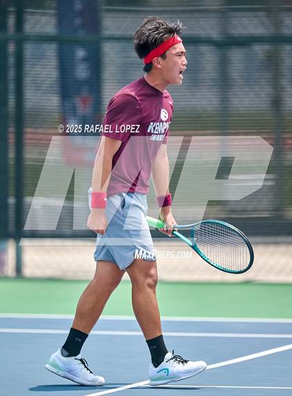 Thumbnail 3 in UIL Tennis Boys 5A & 6A Finals photogallery.