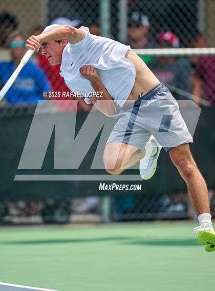 Thumbnail 2 in UIL Tennis Boys 5A & 6A Finals photogallery.