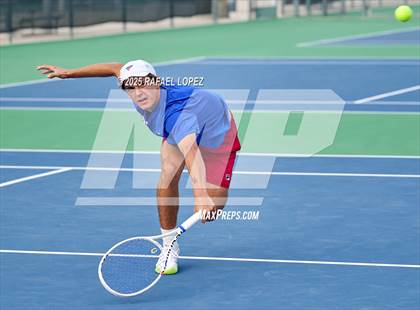 Thumbnail 2 in UIL Tennis Boys 5A & 6A Finals photogallery.