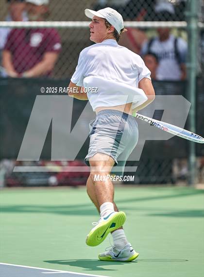 Thumbnail 2 in UIL Tennis Boys 5A & 6A Finals photogallery.