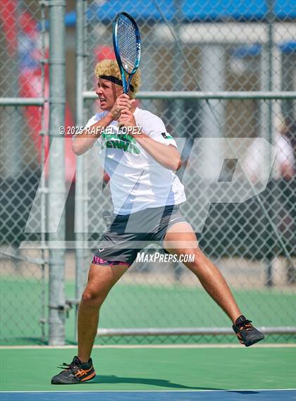 Thumbnail 2 in UIL Tennis Boys 5A & 6A Finals photogallery.