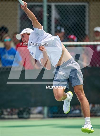 Thumbnail 1 in UIL Tennis Boys 5A & 6A Finals photogallery.