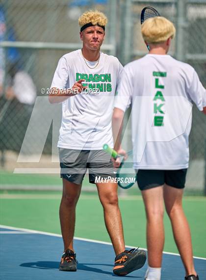 Thumbnail 3 in UIL Tennis Boys 5A & 6A Finals photogallery.