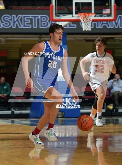 Thumbnail 2 in Haldane vs. Tuckahoe (NYSPHSAA  Section 1 Class C Final) photogallery.