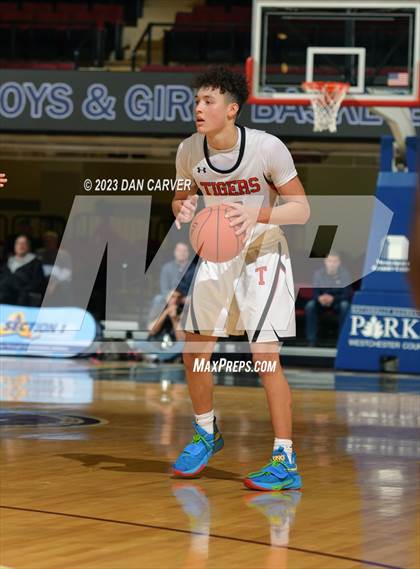 Thumbnail 3 in Haldane vs. Tuckahoe (NYSPHSAA  Section 1 Class C Final) photogallery.
