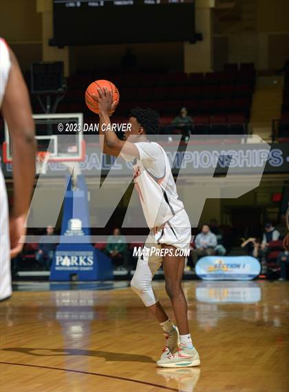 Thumbnail 1 in Haldane vs. Tuckahoe (NYSPHSAA  Section 1 Class C Final) photogallery.