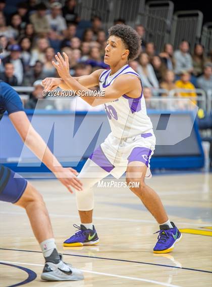 Thumbnail 3 in Carlsbad vs. Montgomery (CIF SDS Open Division Finals) photogallery.