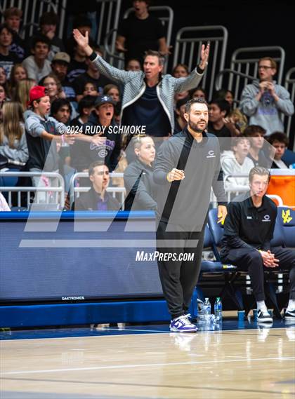 Thumbnail 3 in Carlsbad vs. Montgomery (CIF SDS Open Division Finals) photogallery.