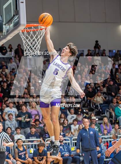 Thumbnail 3 in Carlsbad vs. Montgomery (CIF SDS Open Division Finals) photogallery.