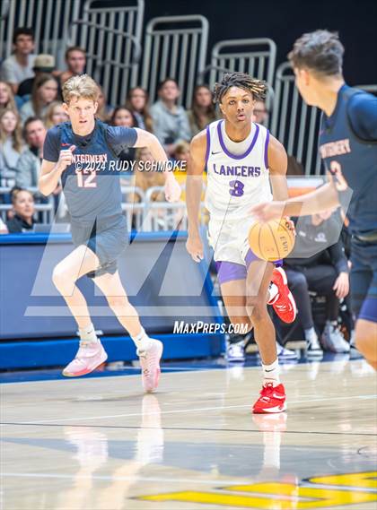 Thumbnail 3 in Carlsbad vs. Montgomery (CIF SDS Open Division Finals) photogallery.
