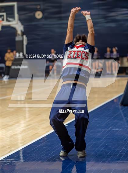 Thumbnail 1 in Carlsbad vs. Montgomery (CIF SDS Open Division Finals) photogallery.