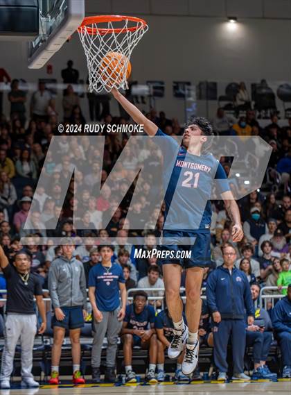 Thumbnail 2 in Carlsbad vs. Montgomery (CIF SDS Open Division Finals) photogallery.