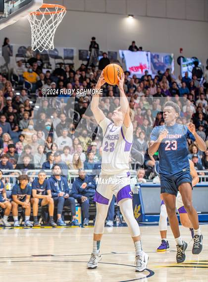 Thumbnail 1 in Carlsbad vs. Montgomery (CIF SDS Open Division Finals) photogallery.