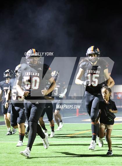 Thumbnail 2 in Grand Saline vs Joaquin photogallery.