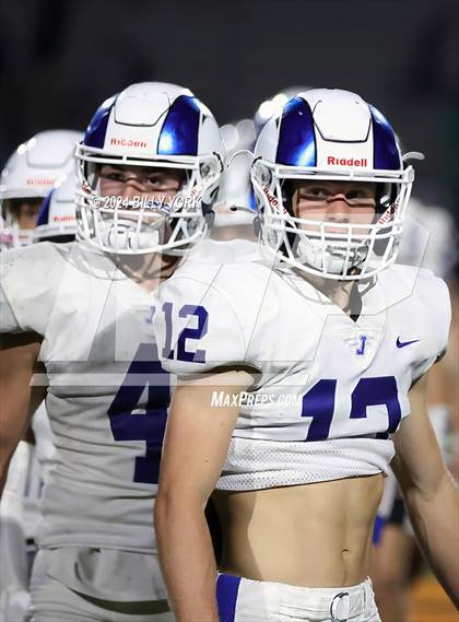 Thumbnail 1 in Grand Saline vs Joaquin photogallery.