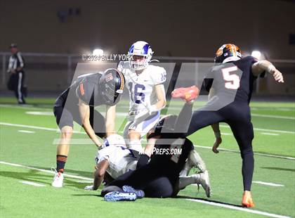 Thumbnail 2 in Grand Saline vs Joaquin photogallery.