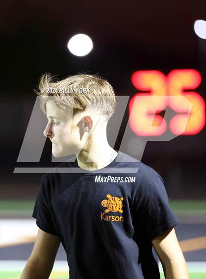 Thumbnail 3 in Grand Saline vs Joaquin photogallery.
