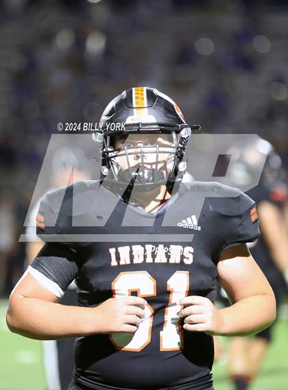 Thumbnail 1 in Grand Saline vs Joaquin photogallery.