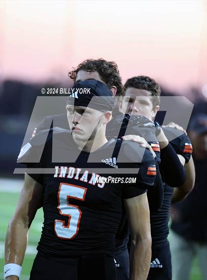 Thumbnail 1 in Grand Saline vs Joaquin photogallery.