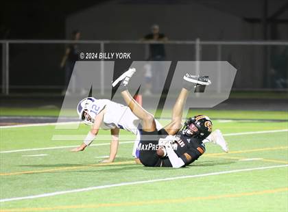 Thumbnail 2 in Grand Saline vs Joaquin photogallery.