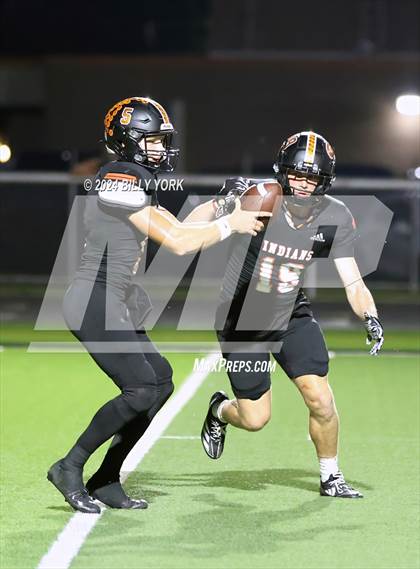 Thumbnail 3 in Grand Saline vs Joaquin photogallery.