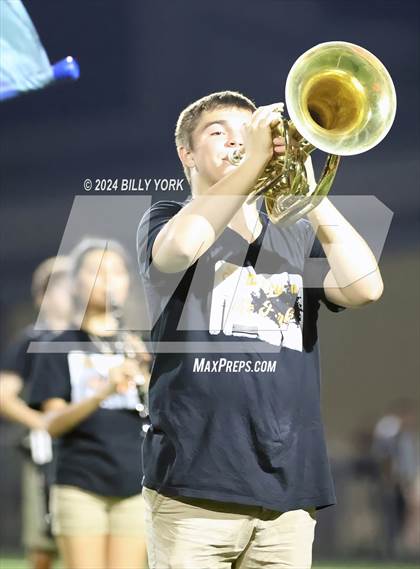 Thumbnail 2 in Grand Saline vs Joaquin photogallery.