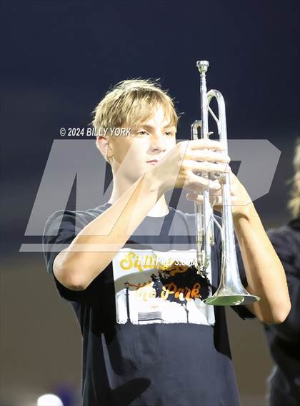Thumbnail 1 in Grand Saline vs Joaquin photogallery.