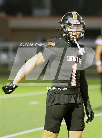 Thumbnail 1 in Grand Saline vs Joaquin photogallery.