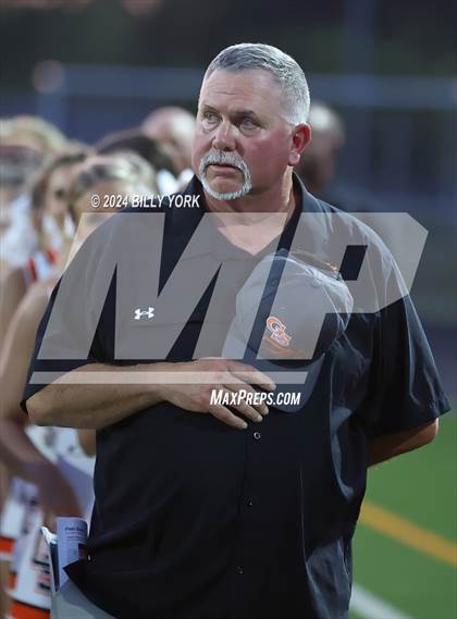 Thumbnail 1 in Grand Saline vs Joaquin photogallery.