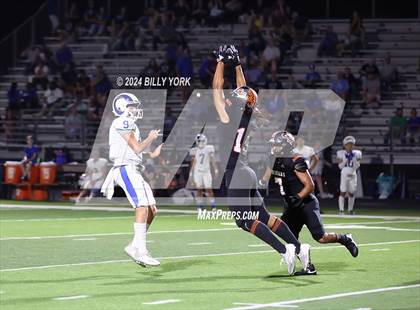 Thumbnail 3 in Grand Saline vs Joaquin photogallery.