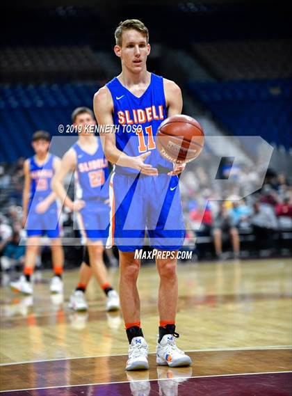 Thumbnail 1 in Jayton vs. Slidell (UIL 1A Final) photogallery.